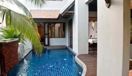 One-Bedroom Family Pool Suite 