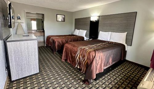 Double Room with Two Double Beds - Smoking