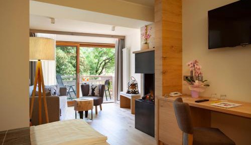 Junior Suite with Balcony