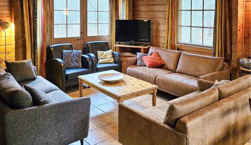 Five-Bedroom Holiday Home