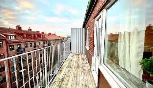 Single Room with Balcony