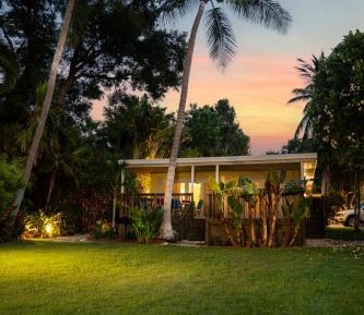 One-Bedroom Villa with Water View