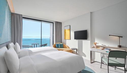 Deluxe Seaview Twin Room with Balcony