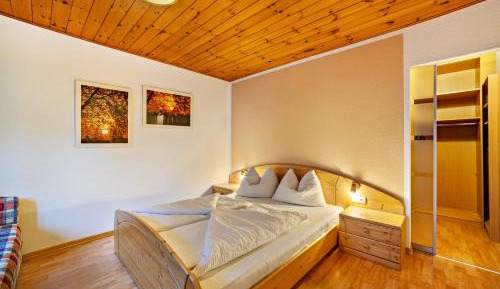Superior One-Bedroom Apartment