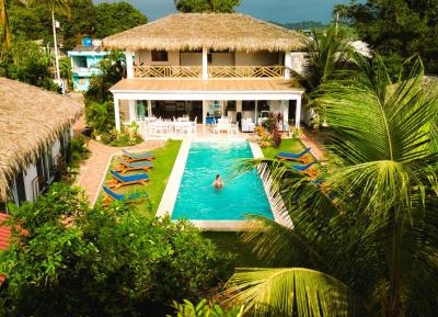 Deluxe Double or Twin Room with Pool View