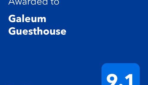 Twin Room with Balcony and Garden View