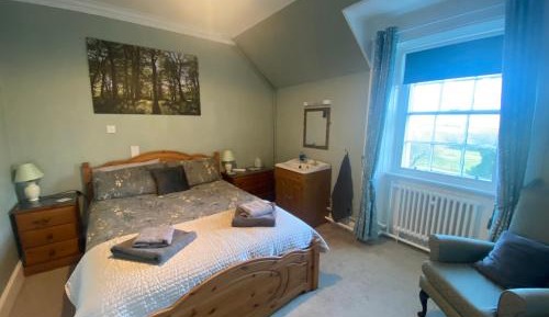 Double Room with Private Bathroom Across The Hallway