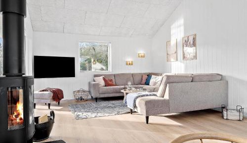 Four-Bedroom Holiday Home