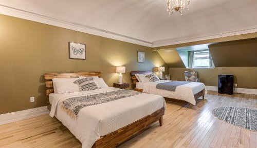Double Room with Two Queen Beds