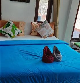 Large Single Room