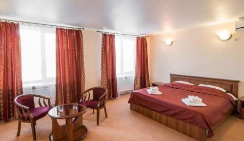 Superior King Room