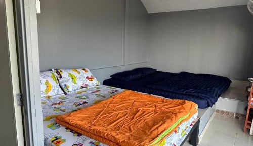 One-Bedroom House