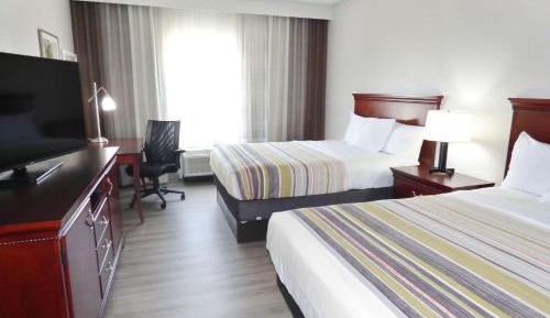 Queen Room with Two Queen Beds - Non-Smoking