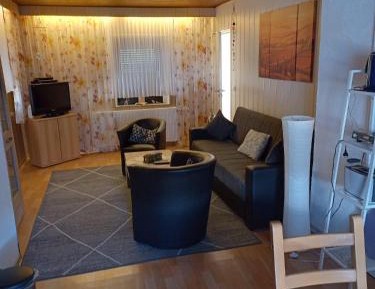 Two-Bedroom Apartment with Shower 