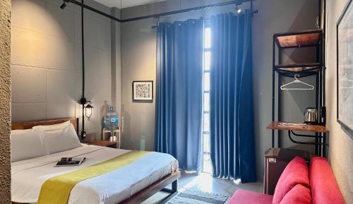 Queen Room with Balcony