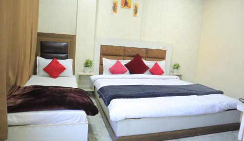 Triple Room with City View