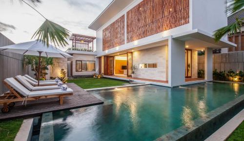 Villa with Private Pool