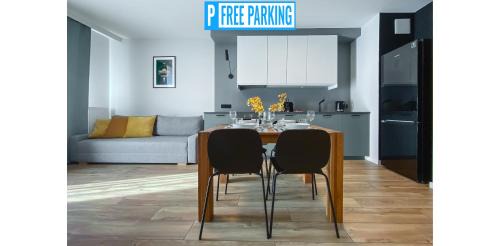 Deluxe Family Suite