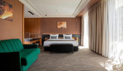 Superior Suite