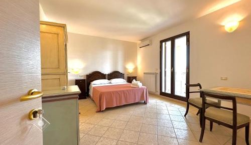 One-Bedroom Villa