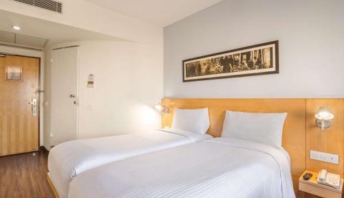 Standard Room Twin Bed