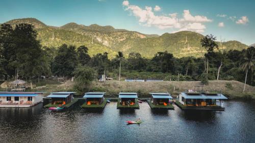 Deluxe Double or Twin Room with River View