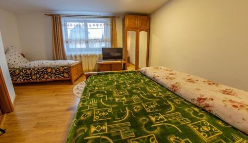 Triple Room with Shared Bathroom