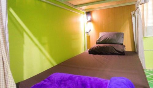 Bunk Bed in Mixed Dormitory Room