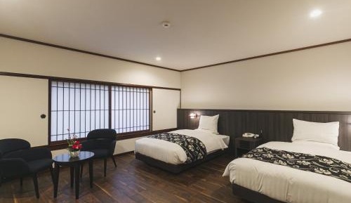 Superior Twin Room