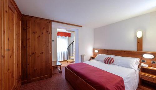 Classic Quadruple Room