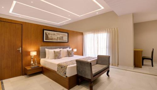 Deluxe Suite with Private Pool