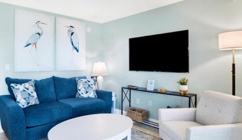 Two-Bedroom Apartment with Ocean View