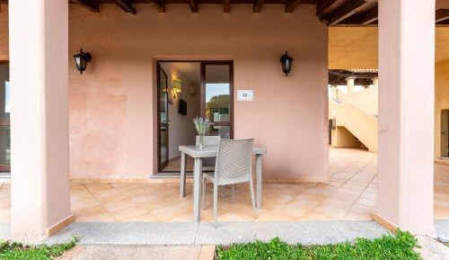 Studio with Sleeping Alcove, Air Conditioning and Terrace or Balcony (2 People)