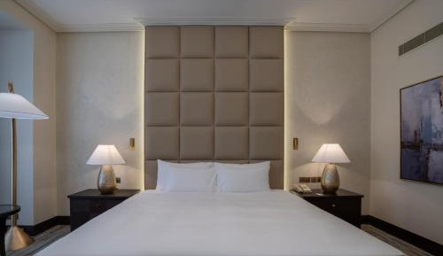 One Bedroom Apartment