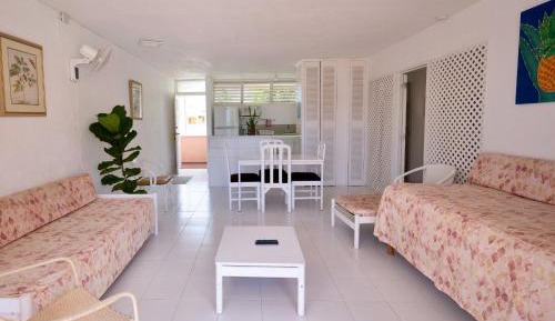 Suite with Garden View