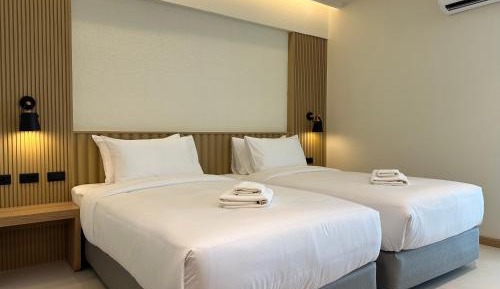 Standard Twin Room