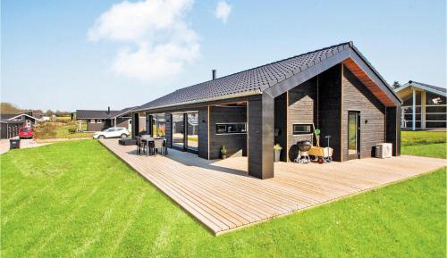 Four-Bedroom Holiday Home