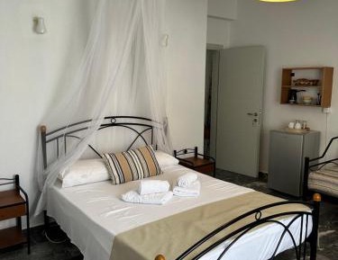 Double Room with Balcony and Sea View