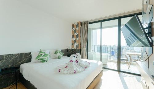 Studio with Sea View