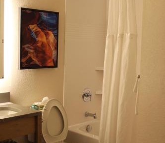 Superior King Suite - Non-Smoking