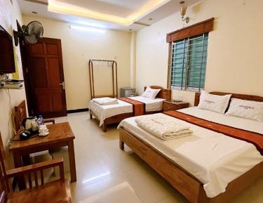 Economy Triple Room