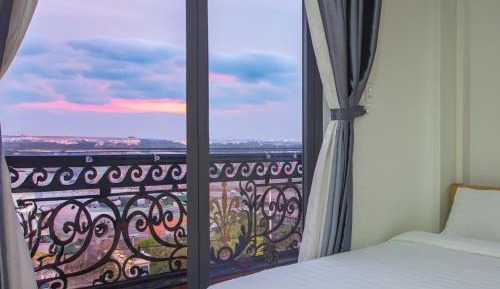 Quadruple Room with Balcony