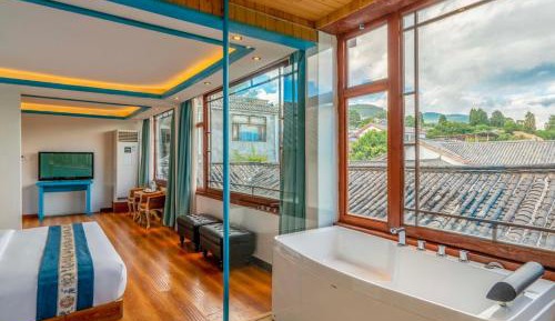 King Room with Spa Bath