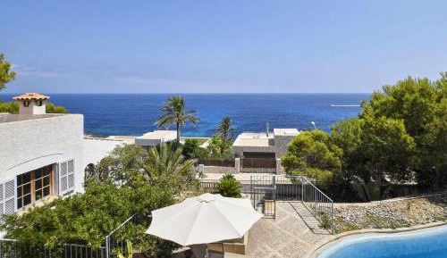 Villa with Sea View