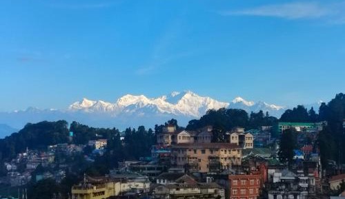 Double or Twin Room with Mountain View
