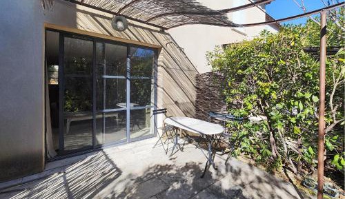 Two-Bedroom Holiday Home