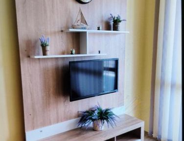 Studio with Balcony