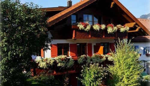 One-Bedroom Holiday Home