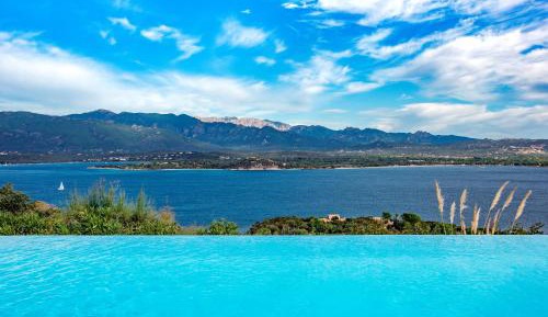 Superior Villa 5 with Sea View