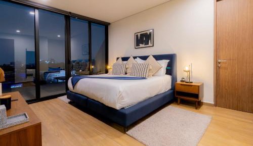 Luxury Penthouse, 3 Bedrooms, Terrace